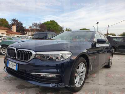 BMW Serie 5 520d certificazione tagliandi Blu/Azzurro usata Prata di Pordenone