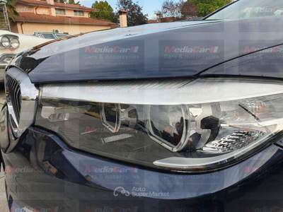 BMW Serie 5 520d certificazione tagliandi Blu/Azzurro usata Prata di Pordenone