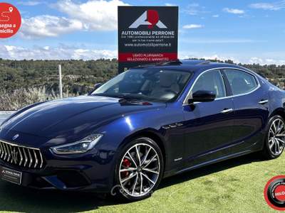 Maserati Ghibli V6 Diesel 250cv GranSport (Tetto/APP/Navi/Led) Blu/Azzurro usata Castellaneta