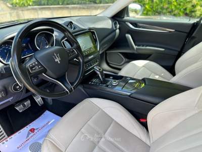 Maserati Ghibli V6 Diesel 250cv GranSport (Tetto/APP/Navi/Led) Blu/Azzurro usata Castellaneta