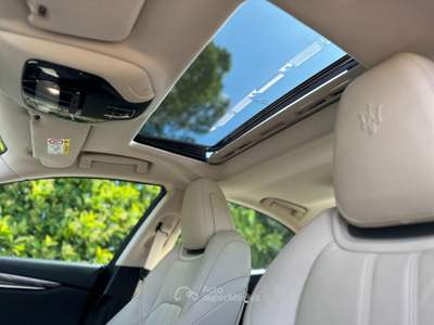 Maserati Ghibli V6 Diesel 250cv GranSport (Tetto/APP/Navi/Led) Blu/Azzurro usata Castellaneta