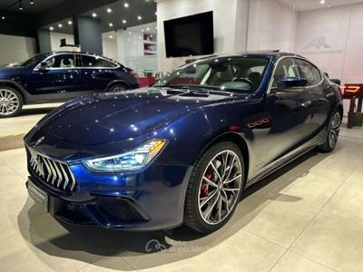 Maserati Ghibli V6 Diesel 250cv GranSport (Tetto/APP/Navi/Led) Blu/Azzurro usata Castellaneta