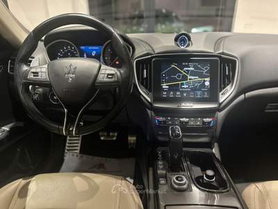 Maserati Ghibli V6 Diesel 250cv GranSport (Tetto/APP/Navi/Led) Blu/Azzurro usata Castellaneta