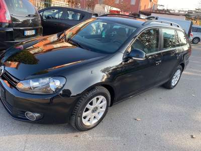 Volkswagen Golf 1.6 TDI SW Nero usata Treviglio