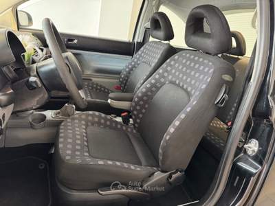 Volkswagen New Beetle 1.6 Nero usata AGROPOLI