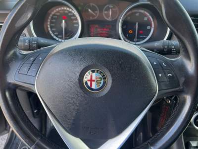 Alfa Romeo Giulietta Giulietta III 2010 1.6 jtdm Exclusive Grigio usata Fontaneto d'Agogna