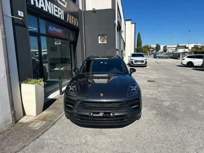 Porsche Macan Porsche Macan 2.0 245CV Grigio usata Santarcangelo di Romagna