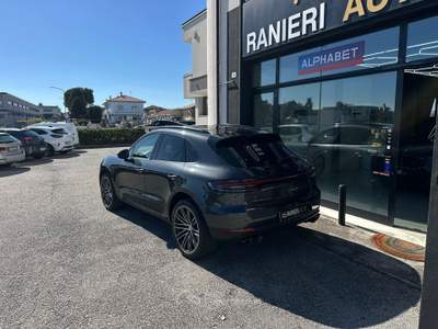 Porsche Macan Porsche Macan 2.0 245CV Grigio usata Santarcangelo di Romagna