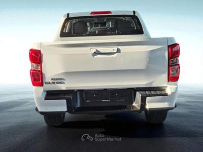 Isuzu D-Max N60 N60 1.9 aut. Crew BB+ Cab Bianco usata Cassacco