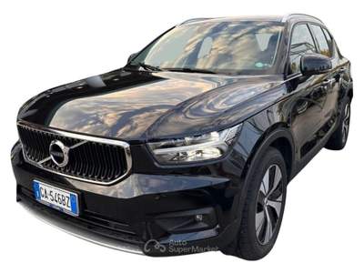 Volvo XC40 D3 Geartronic Momentum Nero usata Oderzo