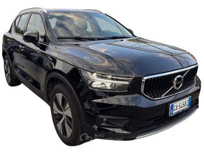 Volvo XC40 D3 Geartronic Momentum Nero usata Oderzo
