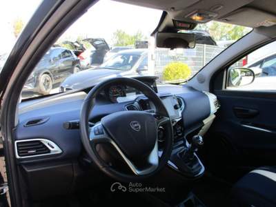 Lancia Ypsilon 1.0 Hybrid Platino - Carplay/Camera/Ok Neopat. Nero usata Mogliano Veneto