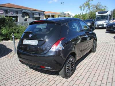 Lancia Ypsilon 1.0 Hybrid Platino - Carplay/Camera/Ok Neopat. Nero usata Mogliano Veneto