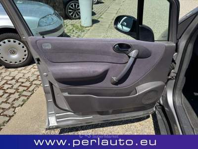Mercedes-Benz Classe A cat Classic Argento usata Arezzo