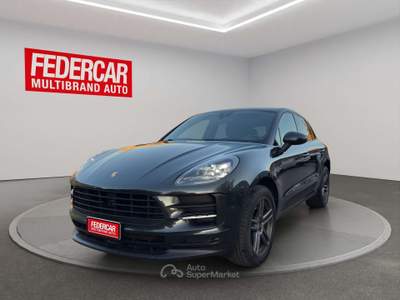 Porsche Macan Macan I 2019 2.0 245cv pdk Grigio usata Lecce