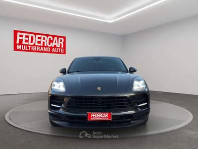 Porsche Macan Macan I 2019 2.0 245cv pdk Grigio usata Lecce