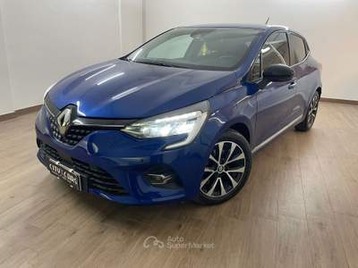 Renault Clio RENAULT CLIO 1.6 HYBRID Blu/Azzurro usata Aosta