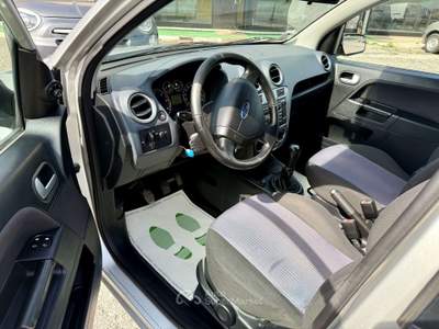 Ford Fusion 1.4 tdci Ok NEOPATENTATI Grigio usata Villadose