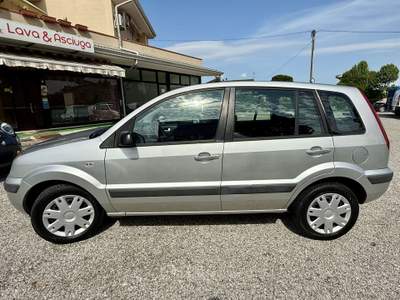 Ford Fusion 1.4 tdci Ok NEOPATENTATI Grigio usata Villadose