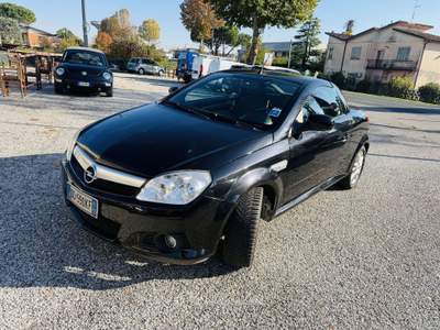 Opel Tigra Cabrio 1.4 Sport Ok NEOPATENTATI Nero usata Villadose