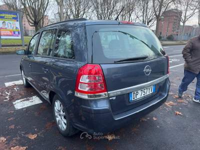 Opel Zafira 1.9 CDTI Cosmo 7 POSTI 2008 usata Torino