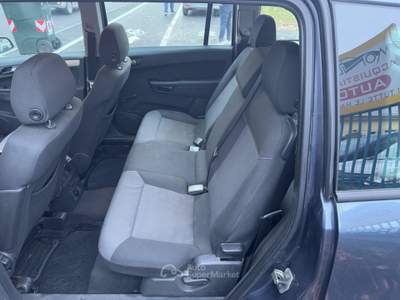 Opel Zafira 1.9 CDTI Cosmo 7 POSTI 2008 usata Torino