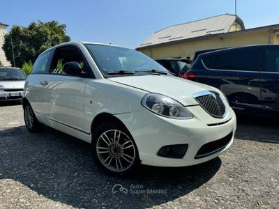 Lancia Ypsilon Benz Unyca 2012 EURO5 usata Torino