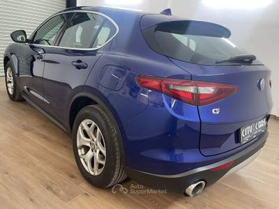 Alfa Romeo Stelvio ALFA ROMEO STELVIO 2.2 190 CV Blu/Azzurro usata Aosta