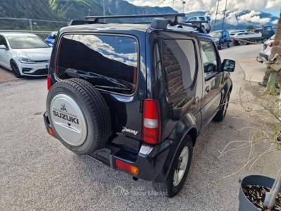 Suzuki Jimny 1.3i 16V cat 4WD JLX Nero usata Levico Terme