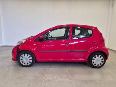 Peugeot 107 1.0 68CV 5p. - NEOPATENTATI - UNIPROP. - Clima Rosso usata Liscate