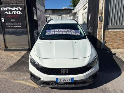 Fiat Tipo 1.6  MJT   130 CV  CROSS   Bianco usata Afragola