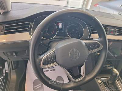 Volkswagen Passat Passat Var. 2.0 TDI 122 CV EVO DSG Bus. Nero usata SAN MICHELE SALENTINO