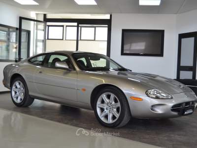 Jaguar XK XK8 4.0 Coupé ISCRITTA ASI / Condizioni Eccellenti Grigio usata Corato