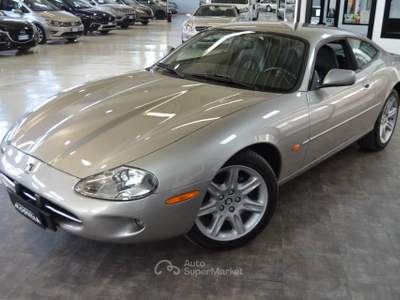 Jaguar XK XK8 4.0 Coupé ISCRITTA ASI / Condizioni Eccellenti Grigio usata Corato