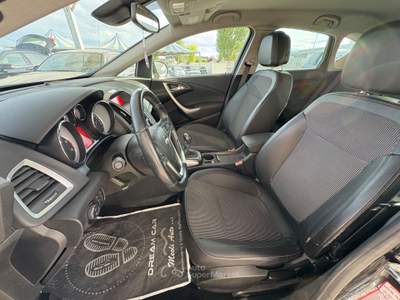 Opel Astra 5 porte Cosmo Nero usata ALTAMURA