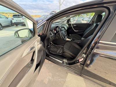 Opel Astra 5 porte Cosmo Nero usata ALTAMURA