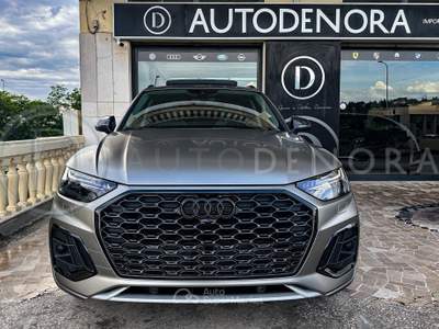 Audi Q5 204 CV quattro S tronic line#AUTO#LED#TETTO#CARPLAY#CAM Argento usata Altamura
