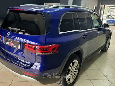 Mercedes-Benz Classe GLB MERCEDES GLB 200 (180)d BUSINESS SPORT 7 posti Blu/Azzurro usata Altamura