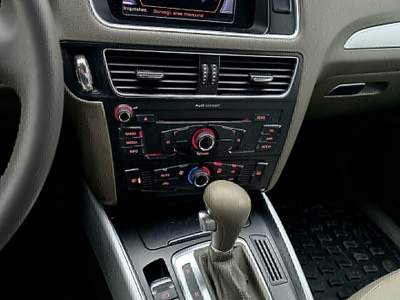 Audi Q5 2.0 tdi QUATTRO DIFETTO AL CAMBIO LEGGERE DESCRIZIONE Blu/Azzurro usata Altamura