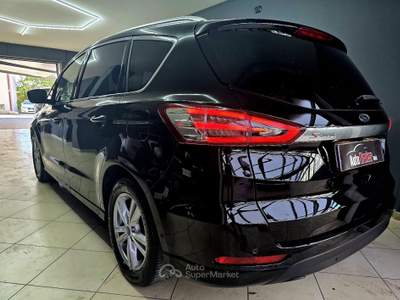 Ford S-Max DCI 150cv TITANIUM BUSINESS 7 POSTI AUTOMATICA Nero usata Altamura