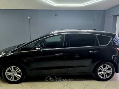 Ford S-Max DCI 150cv TITANIUM BUSINESS 7 POSTI AUTOMATICA Nero usata Altamura