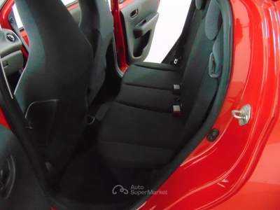 Toyota Aygo Connect 1.0 VVT-i 72CV 5 porte x-business Rosso usata San Vito dei Normanni
