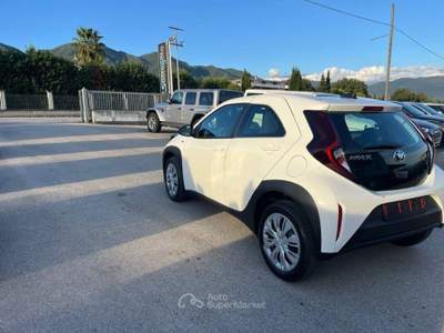 Toyota Aygo 1.0 VVT-i 72 CV 5 porte Active Bianco usata Alife