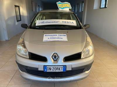 Renault Clio Storia 1.2 5 porte Confort Argento usata LUCERA