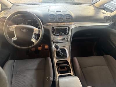 Ford S-Max Titanium Grigio usata LUCERA