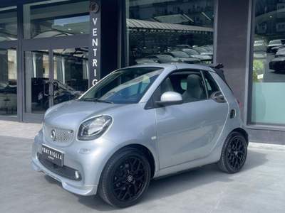 Smart ForTwo fortwo 70 1.0 twinamic cabrio Passion usata Taranto