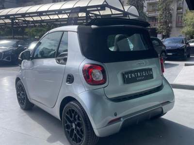 Smart ForTwo fortwo 70 1.0 twinamic cabrio Passion usata Taranto