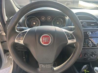 Fiat Punto Evo Fiat Punto 1.4 8V 5 porte Easypower Lounge GPL Bianco usata Caivano