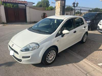 Fiat Punto Evo Fiat Punto 1.4 8V 5 porte Easypower Lounge GPL Bianco usata Caivano Fiat Punto Evo Fiat Punto 1.4 8V 5 porte Easypower Lounge GPL Bianco usata Caivano