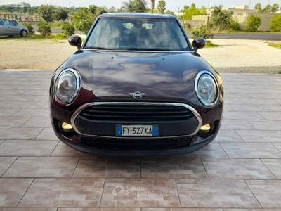 MINI Clubman Mini Cooper D Business  Aut. Marrone usata Caprarica di Lecce